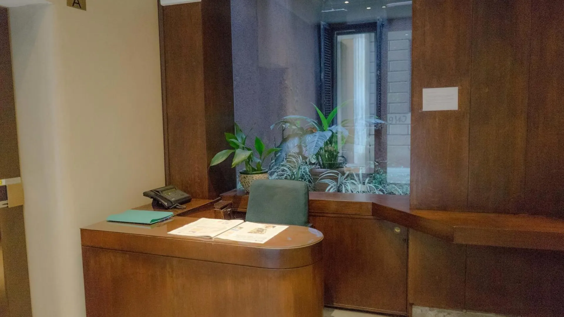 Disciplini Apartment A 5 Min Dal Duomo Milaan